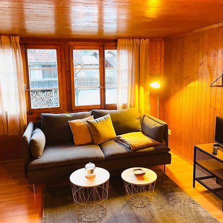 Charming, Well-Equipped Alpine Apartment Кандерстег Екстериор снимка