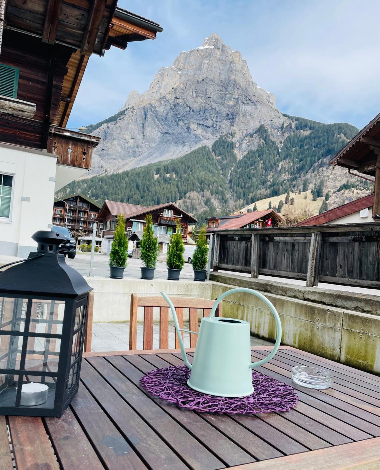 Charming, Well-Equipped Alpine Apartment Кандерстег Екстериор снимка